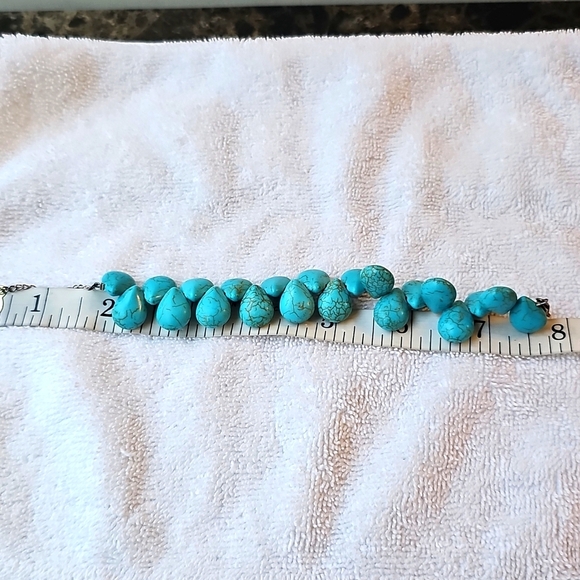 Turquoise adjustable bracelet with Clasp Closure Silver Chain. EUC - Picture 5 of 8